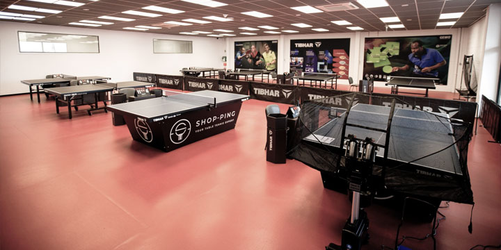 Grande salle de tennis de table à Charleroi